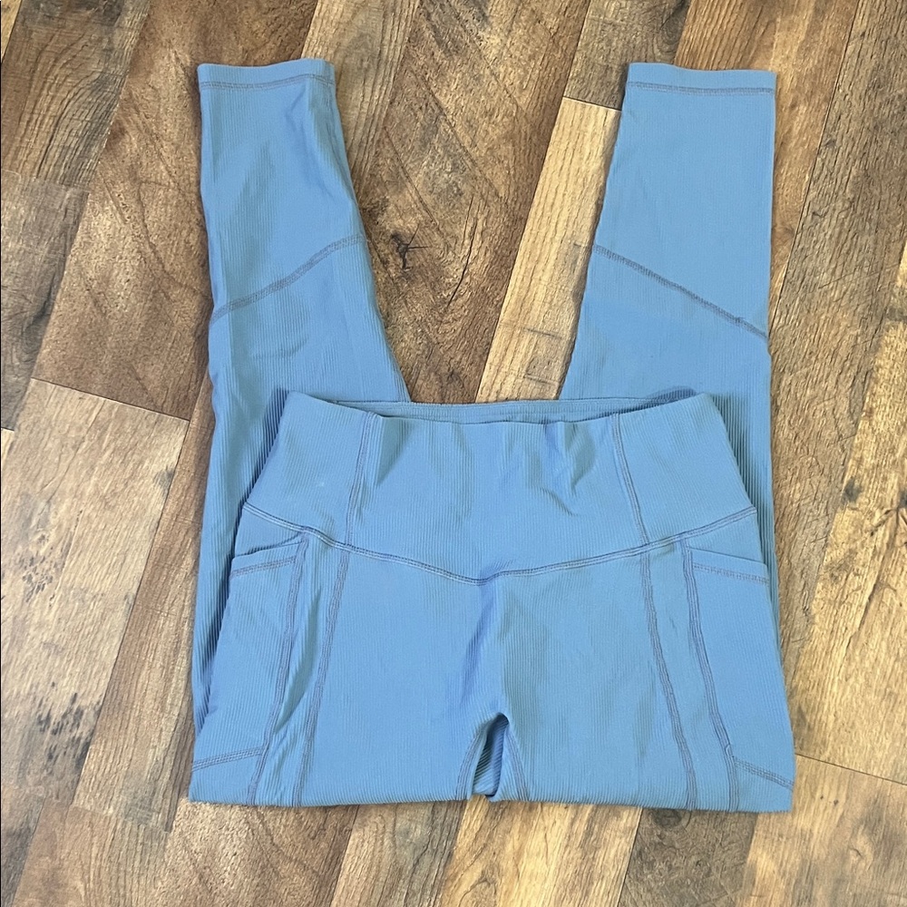 Til You Collapse blue ribbed leggings, with pockets sz L
